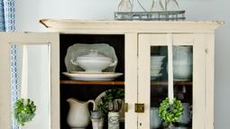 cb sign beauty shot 1 424x640