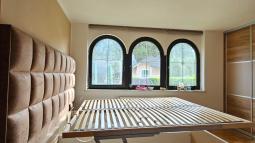 dvižna postelja po meri