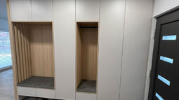 moderna omara v predsobi