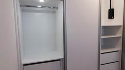 notranjost vgradne omare