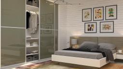 omara s steklenim polnilom