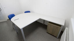 omarica pod pisalno mizoc