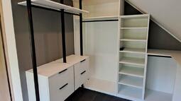 oprema garderobne sobe