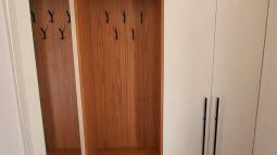 opremljanje predsob s pohištvom po meri