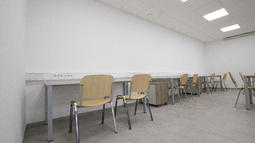 poslovne pisalne mize