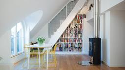 swedish modern house dining room 600x399