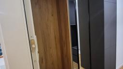 trendovsko pohištvo po meri za opremljanje predsob