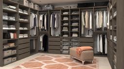 ureditev vecje garderobne sobe