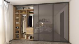 vgradna omara s vrati iz stekla