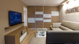 vgradna omara v dnevni sobi