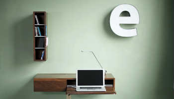 Minimalističen delovni kotiček